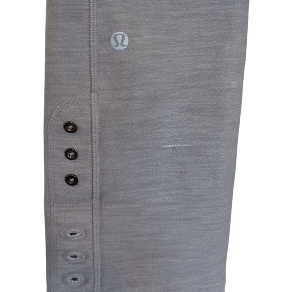 Lululemon Ride On Crop Legging Reflective Grey Slub Denim Rel: 2012 Women's 8 - Picture 12 of 16